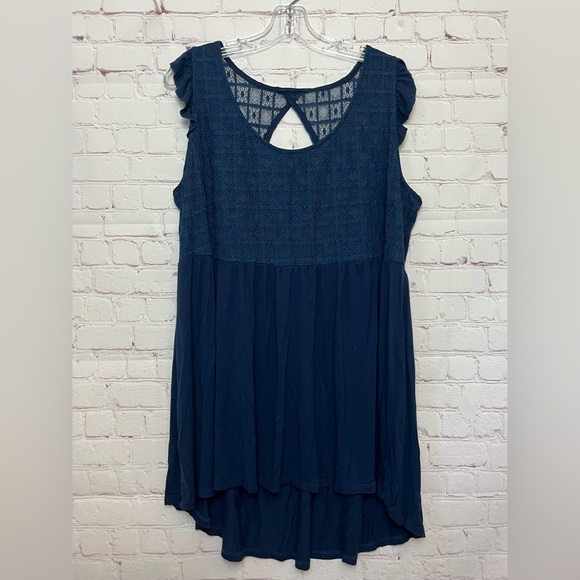 Torrid Super Soft Scoop Neck Lace Yoke Babydoll Tank - Picture 3 of 16